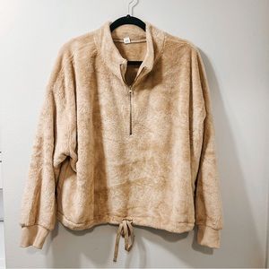 Fuzzy Quarterzip Sweatshirt